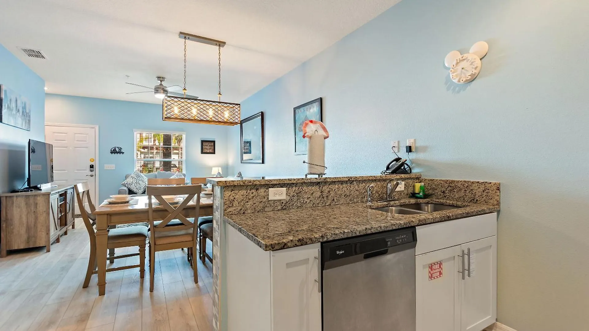 Magic Hideaway Lucaya Resort, Sleeps 8 909 *
