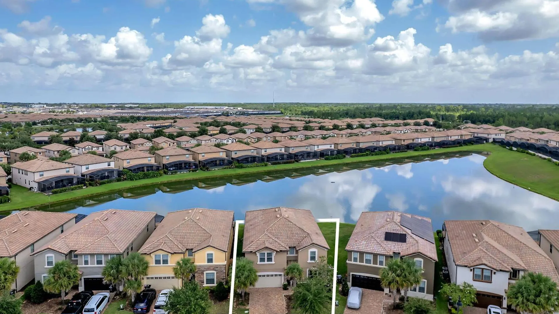 Villa Windsor At Westside 1220 By Kissimmee
