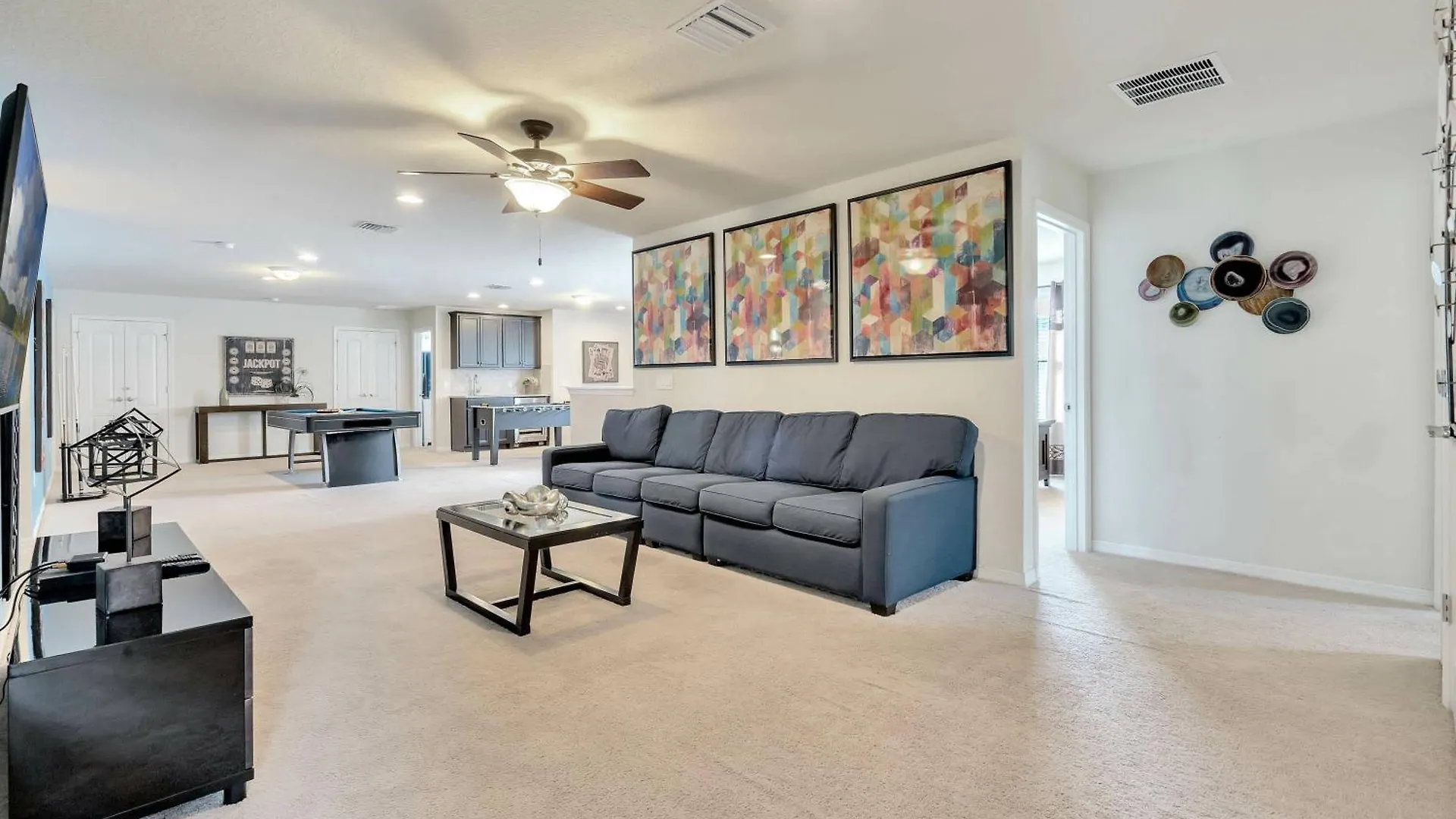 Windsor At Westside 1220 By *