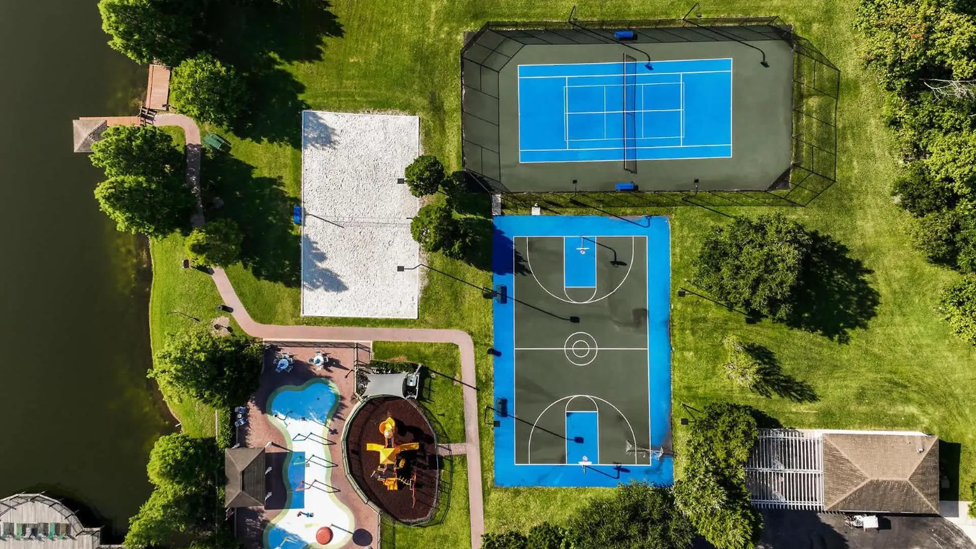 Amazing Family Townhouse Minutes From The Parks *