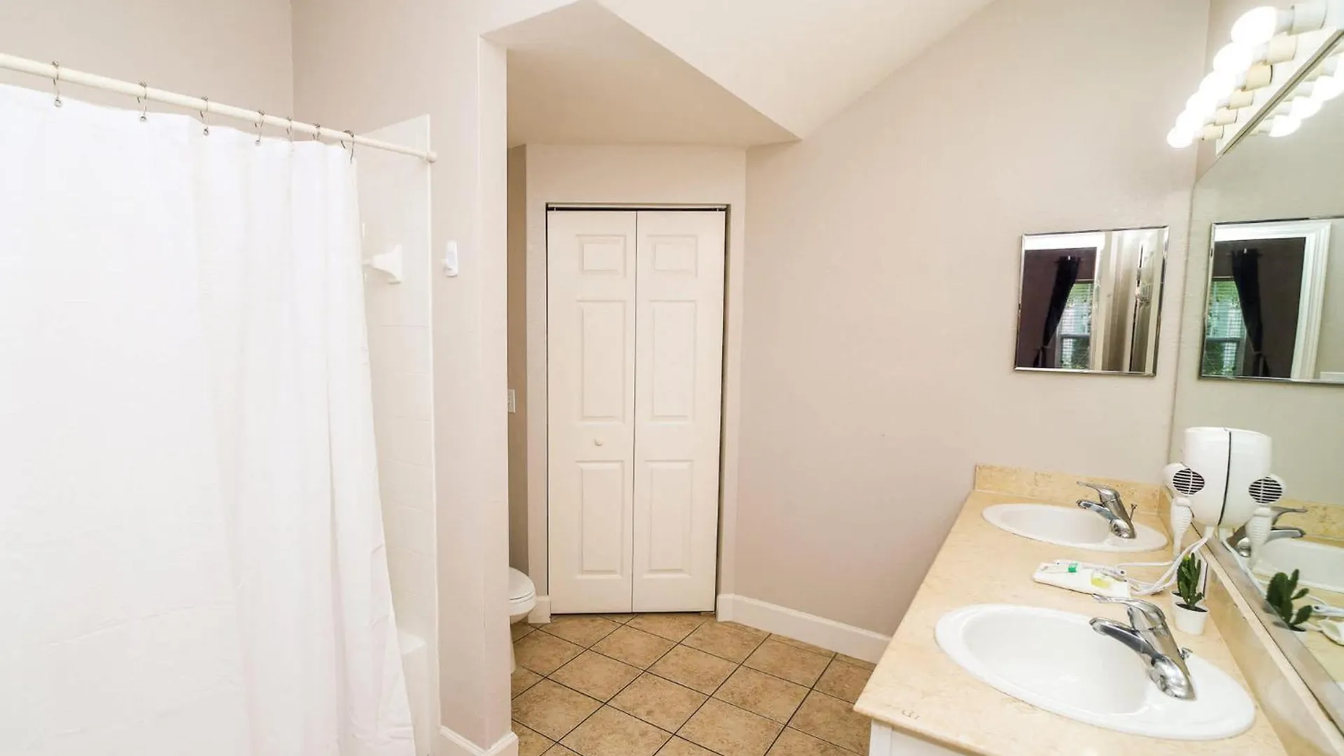 Family House With Amazing Themed Holiday home Kissimmee
