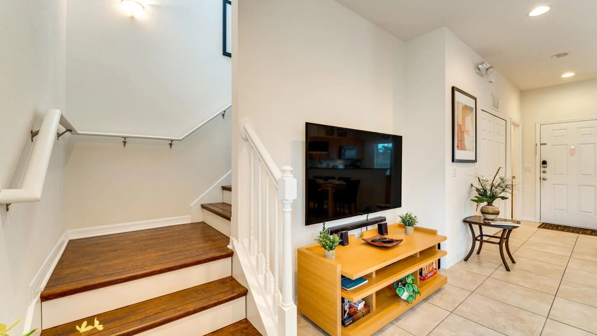 Holiday home 4 Mi To World Townhome With Hot Tub And Lanai! Kissimmee