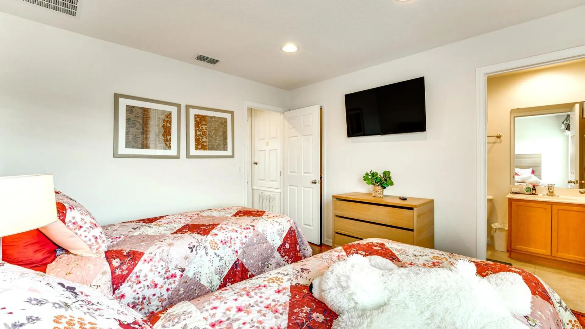 4 Mi To World Townhome With Hot Tub And Lanai! Kissimmee