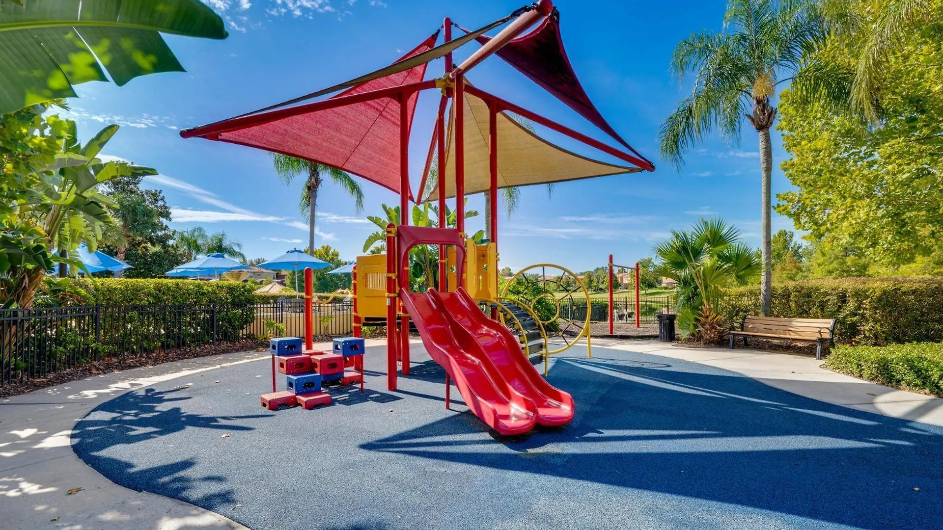 4 Mi To World Townhome With Hot Tub And Lanai! Holiday home