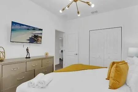 Holiday home Dream 6br Luxurious Haven 2684ss *