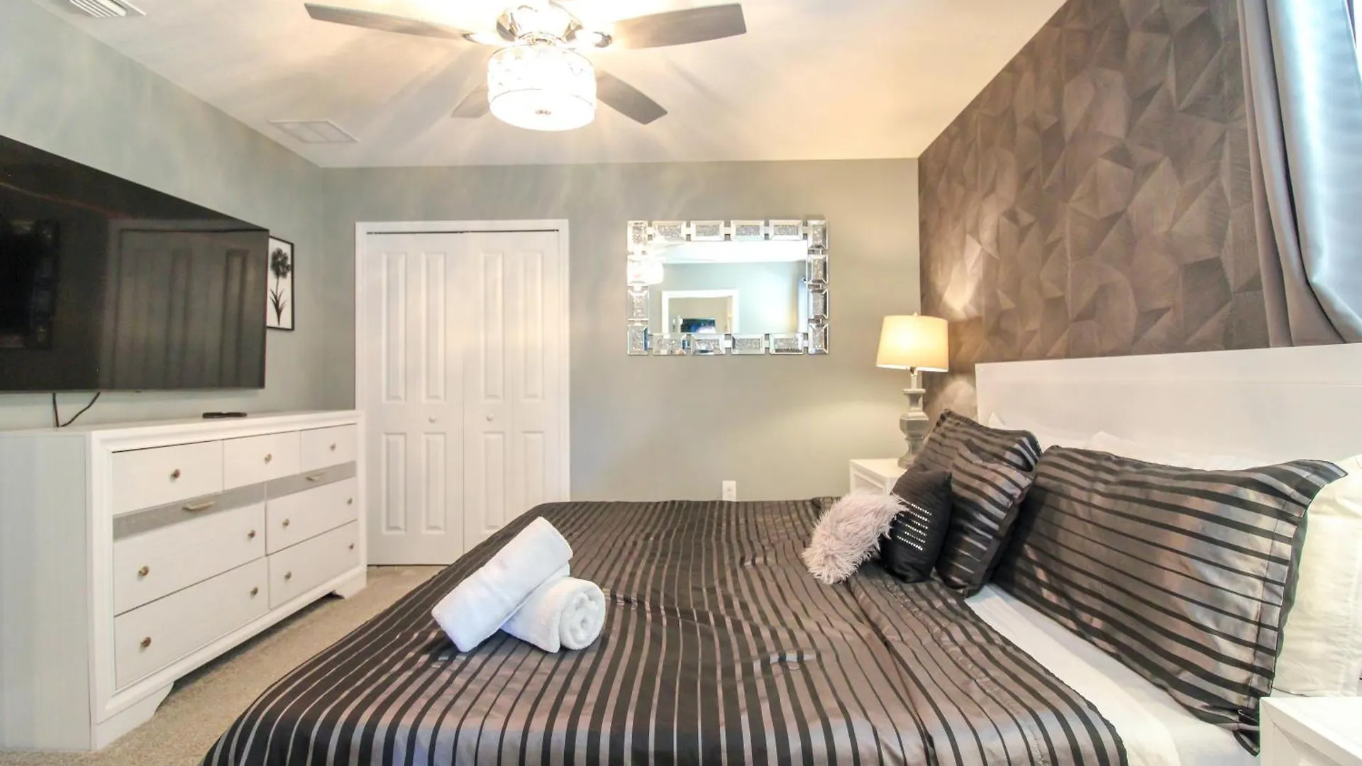 Holiday home Beautiful House Wgame Roomcinemapoolspa Kissimmee