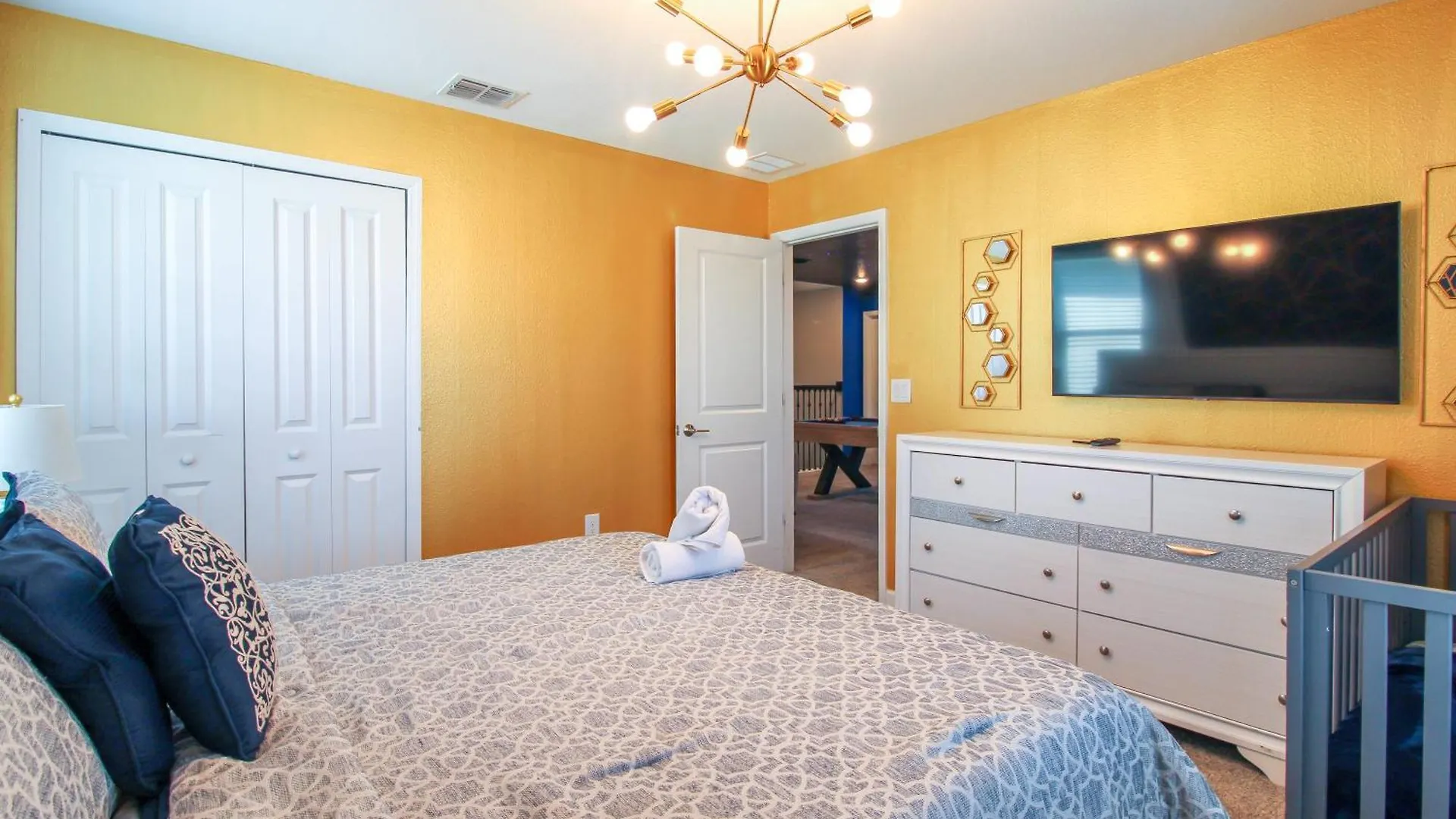 Holiday home Beautiful House Wgame Roomcinemapoolspa