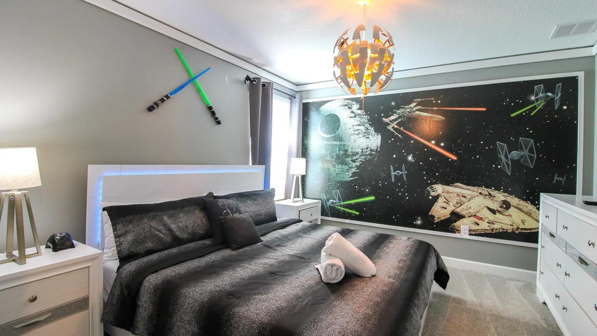 Holiday home Beautiful House Wgame Roomcinemapoolspa *