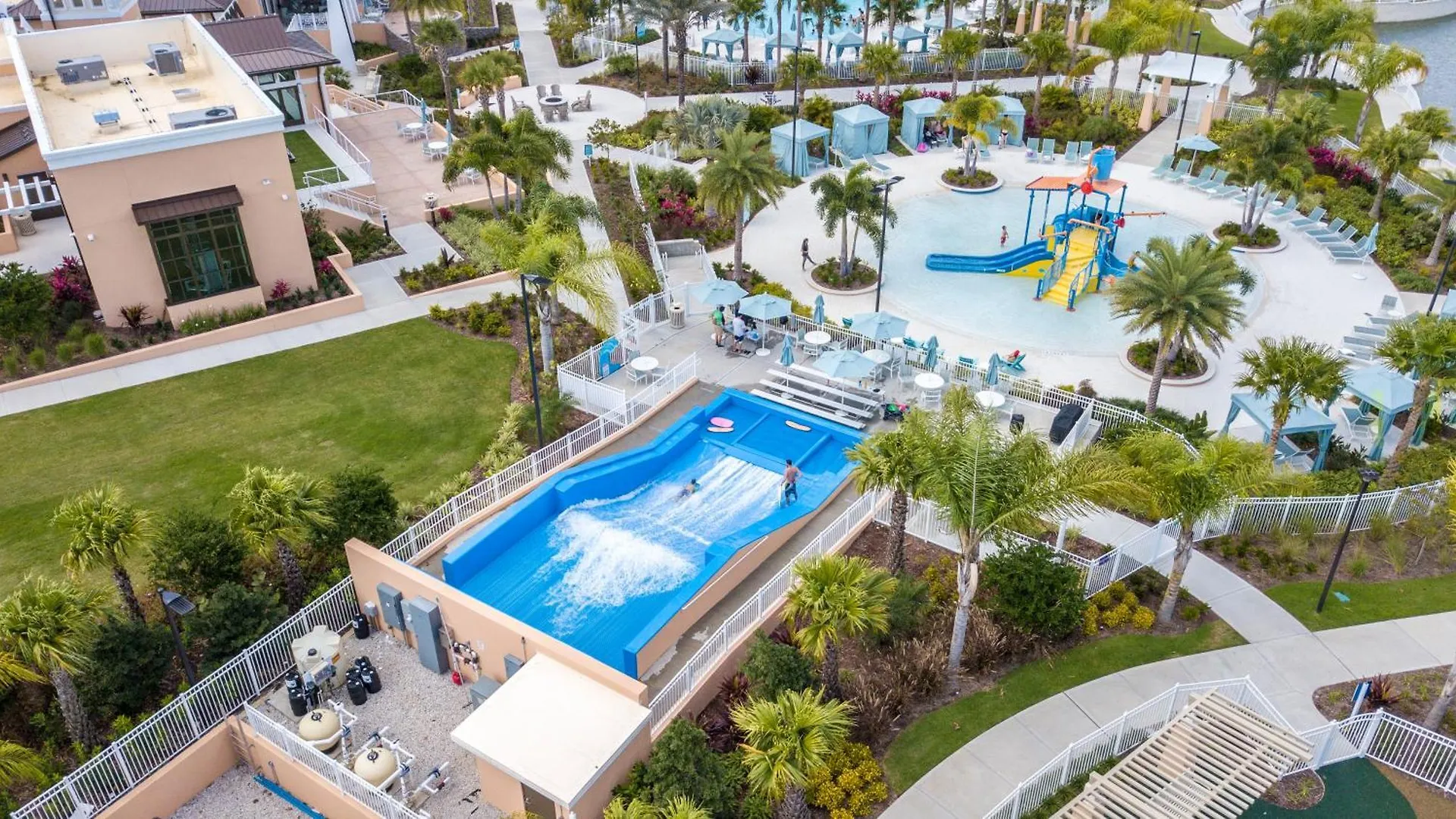 Opulent 4br Townhome Private Pool, Solara - 1543 Cp *