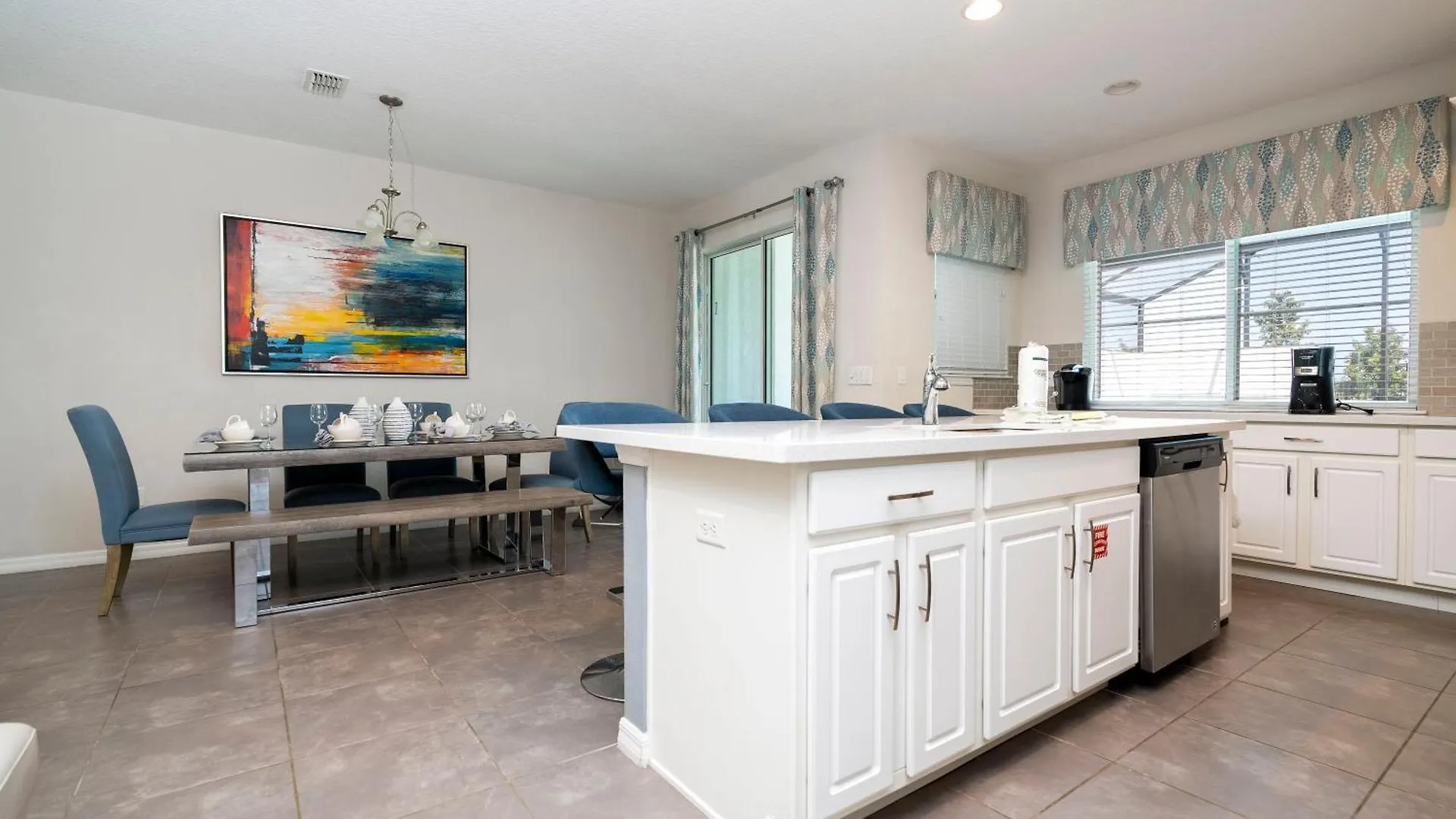 Opulent 4br Townhome Private Pool, Solara - 1543 Cp Holiday home *