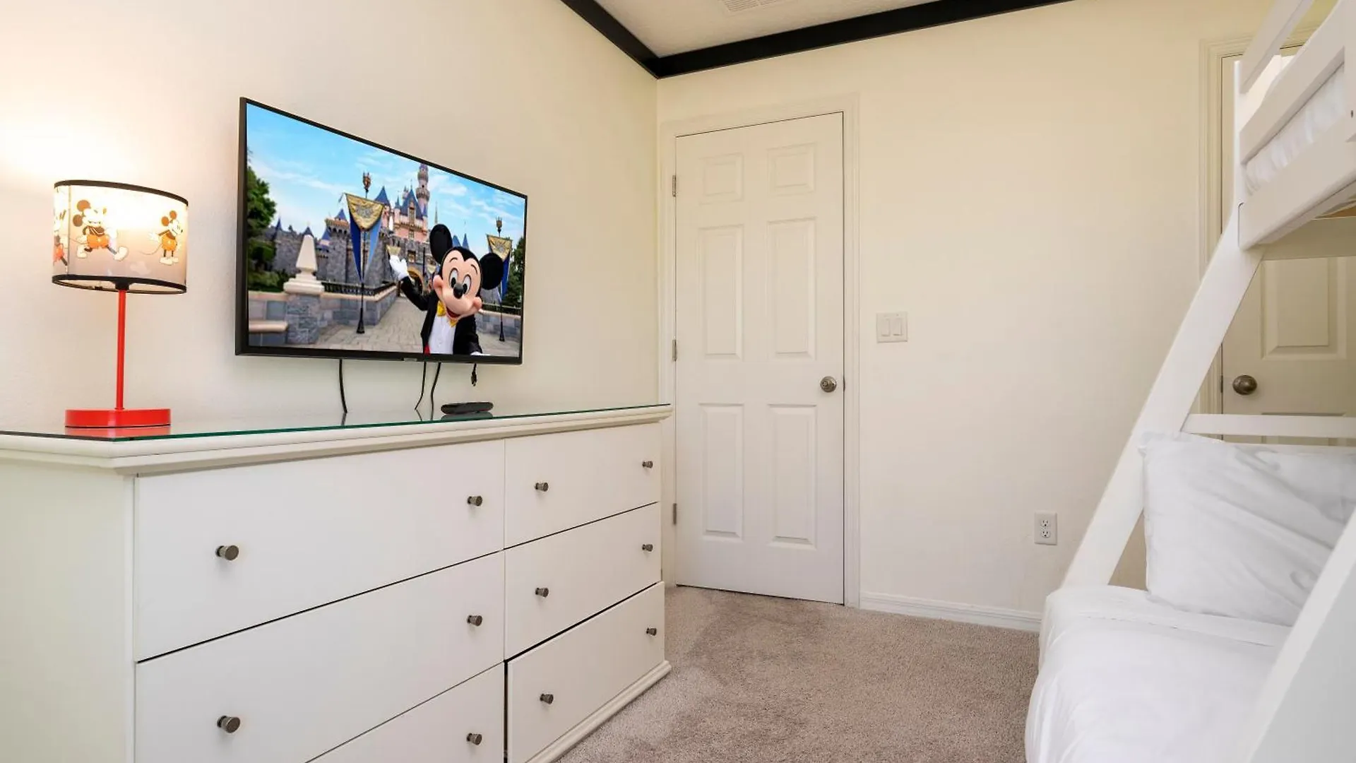 Holiday home Opulent 4br Townhome Private Pool, Solara - 1543 Cp