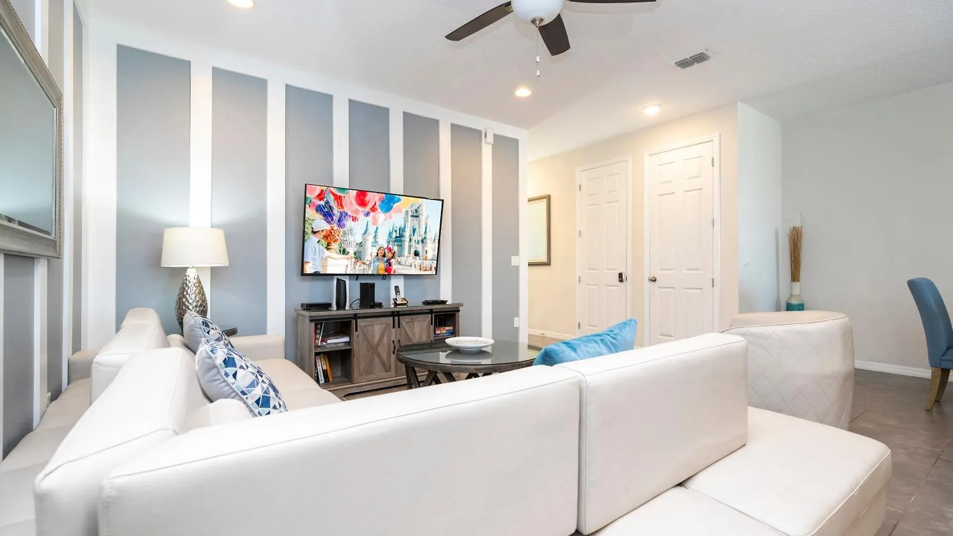 Opulent 4br Townhome Private Pool, Solara - 1543 Cp *