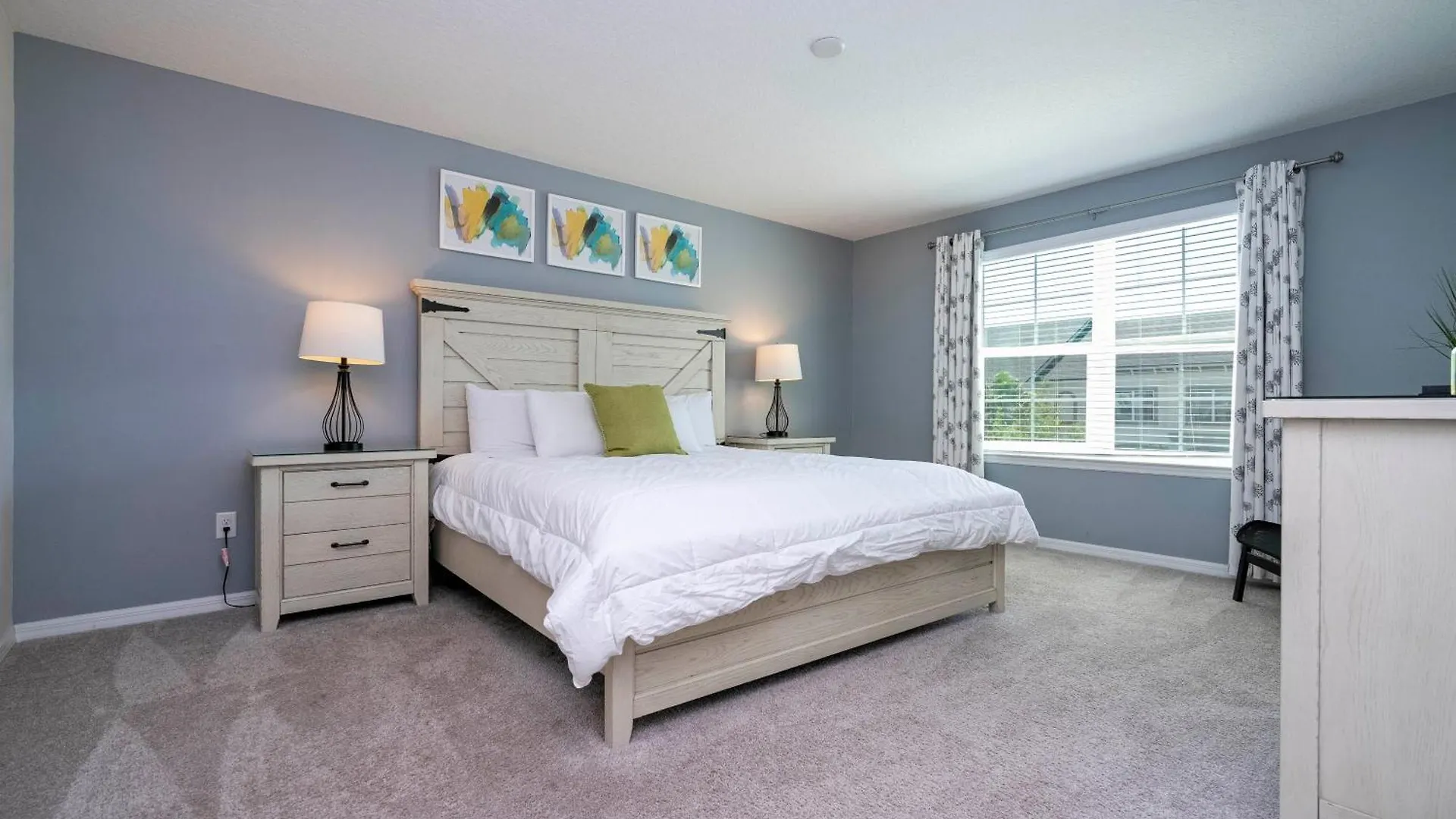 Opulent 4br Townhome Private Pool, Solara - 1543 Cp Holiday home