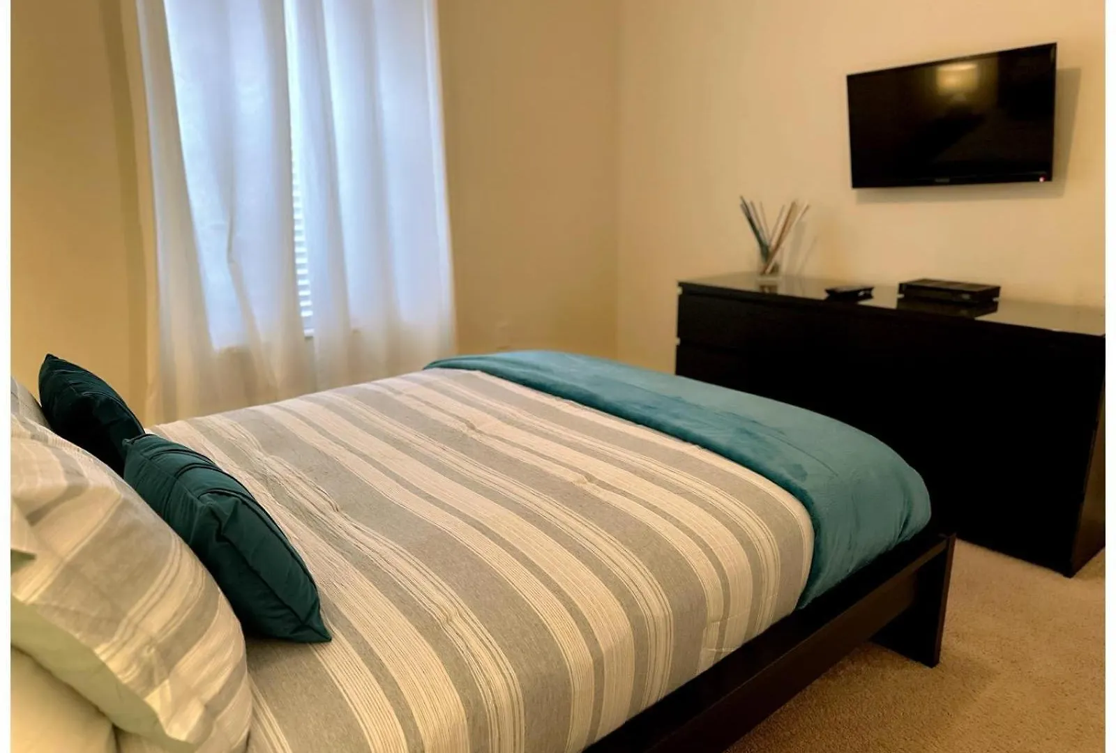 4bed In Storey With Private Pool