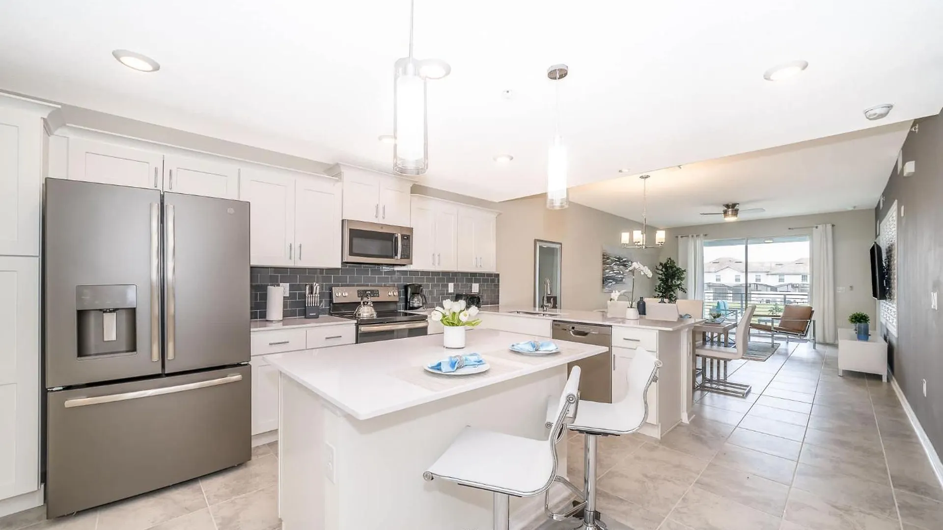 Apartment Elegant 2bed In Storey Prime Location