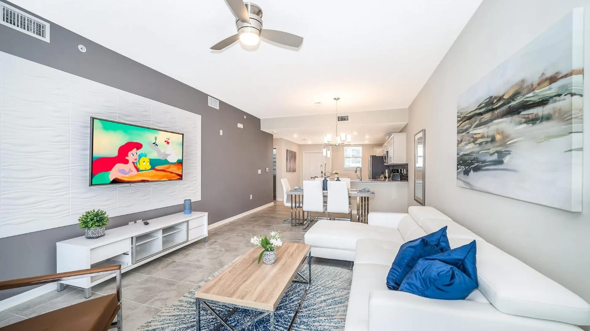 Apartment Elegant 2bed In Storey Prime Location *