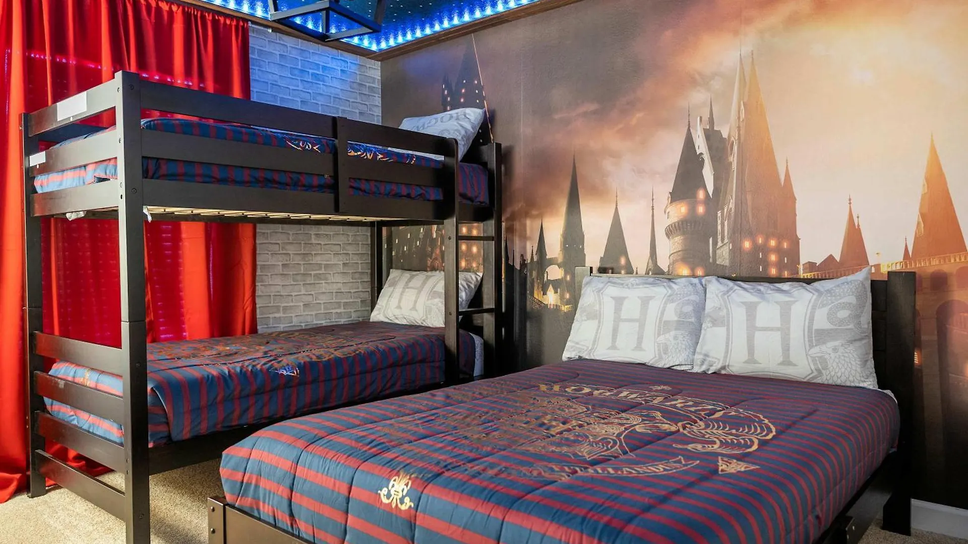 Great Mickey & Harry Potter Beds Spot Holiday home Kissimmee