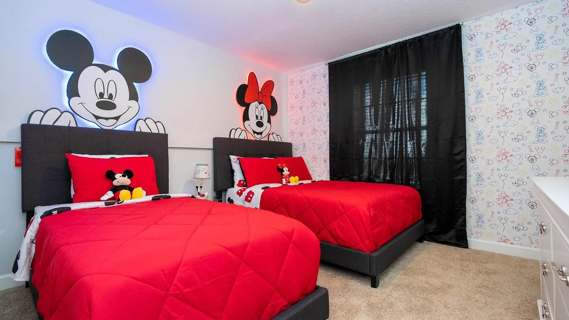 Great Mickey & Harry Potter Beds Spot