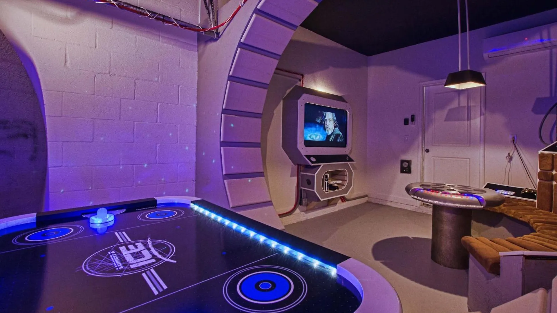 Holiday home Chic Themed Bedrooms Game Spot Kissimmee