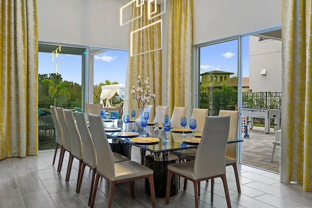 Holiday home Modern 7 Bdrm Mansion With Themed Bedrooms At The Bear's Den *