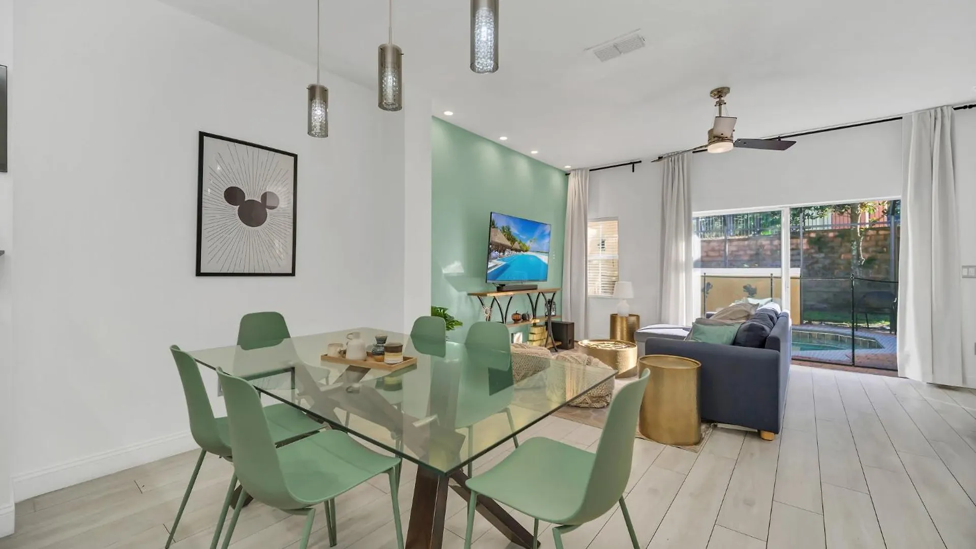Pet Friendly Pool Very Close To Holiday home Kissimmee