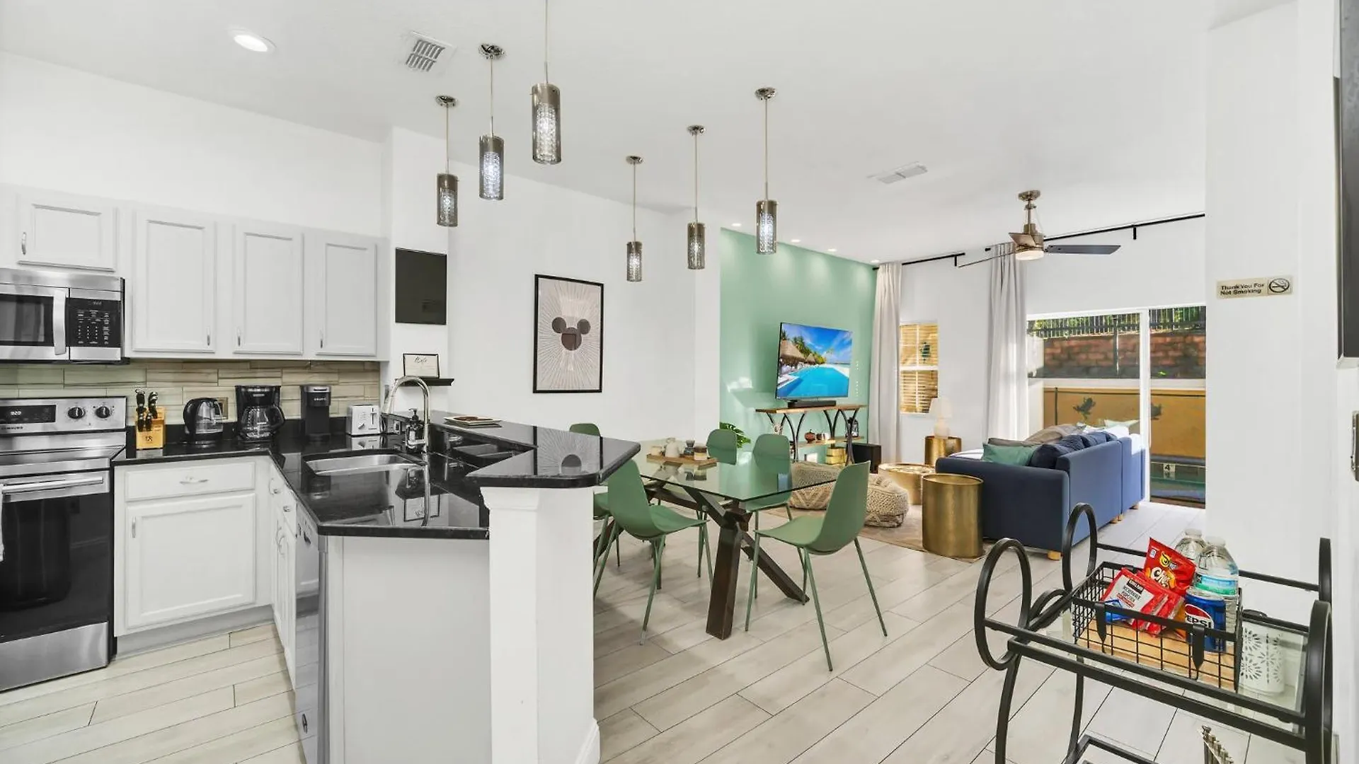 Pet Friendly Pool Very Close To Kissimmee
