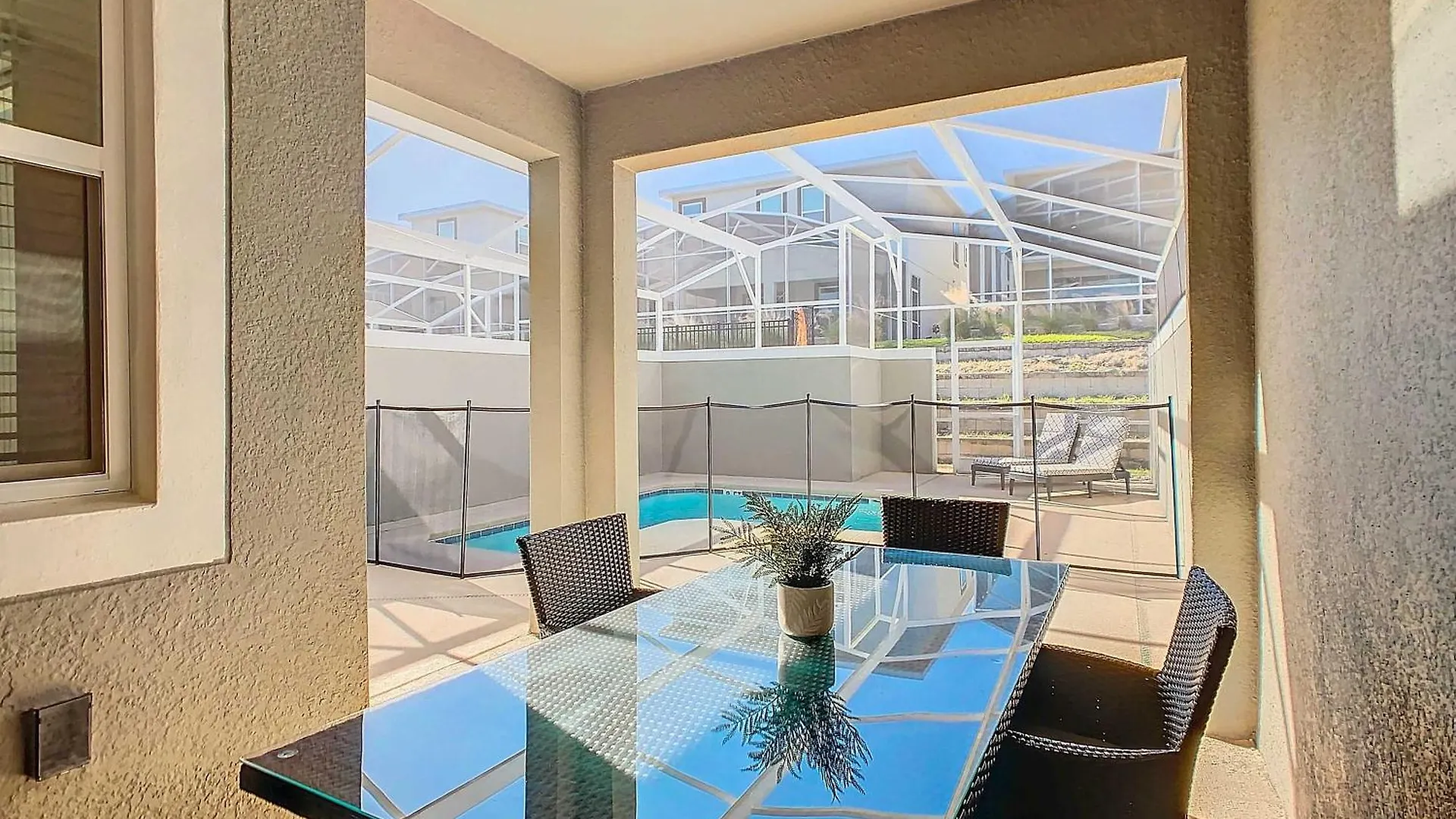 Family Oasis With Private Pool And Access To 2 Clubhouses - Free Waterpark Holiday home Kissimmee