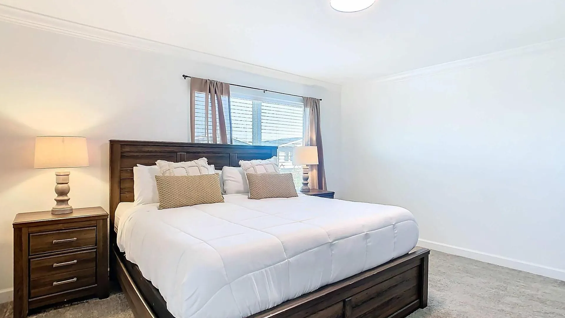 Family Oasis With Private Pool And Access To 2 Clubhouses - Free Waterpark Holiday home Kissimmee