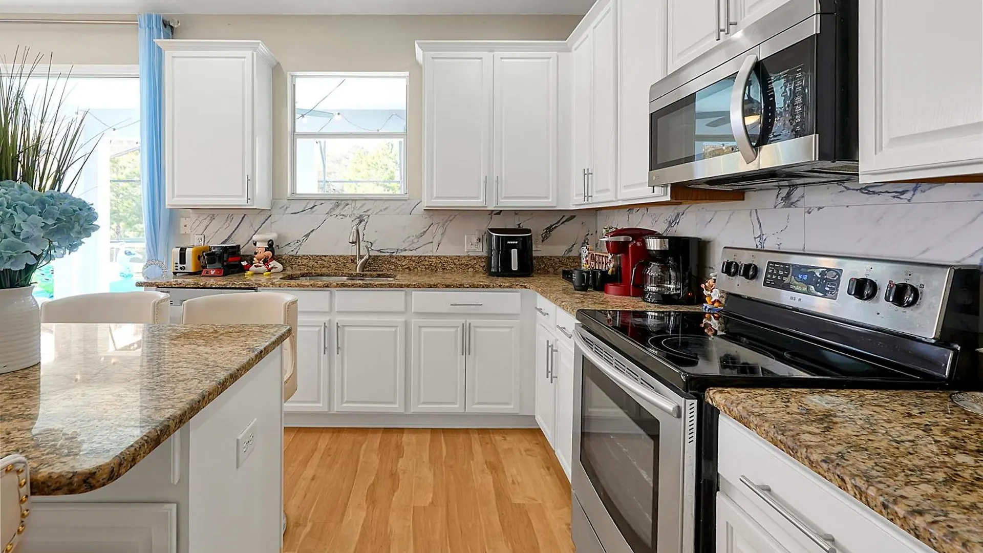 Holiday home Magicaleverafter Sleep17 Htd Pool Game Rm Lakeview