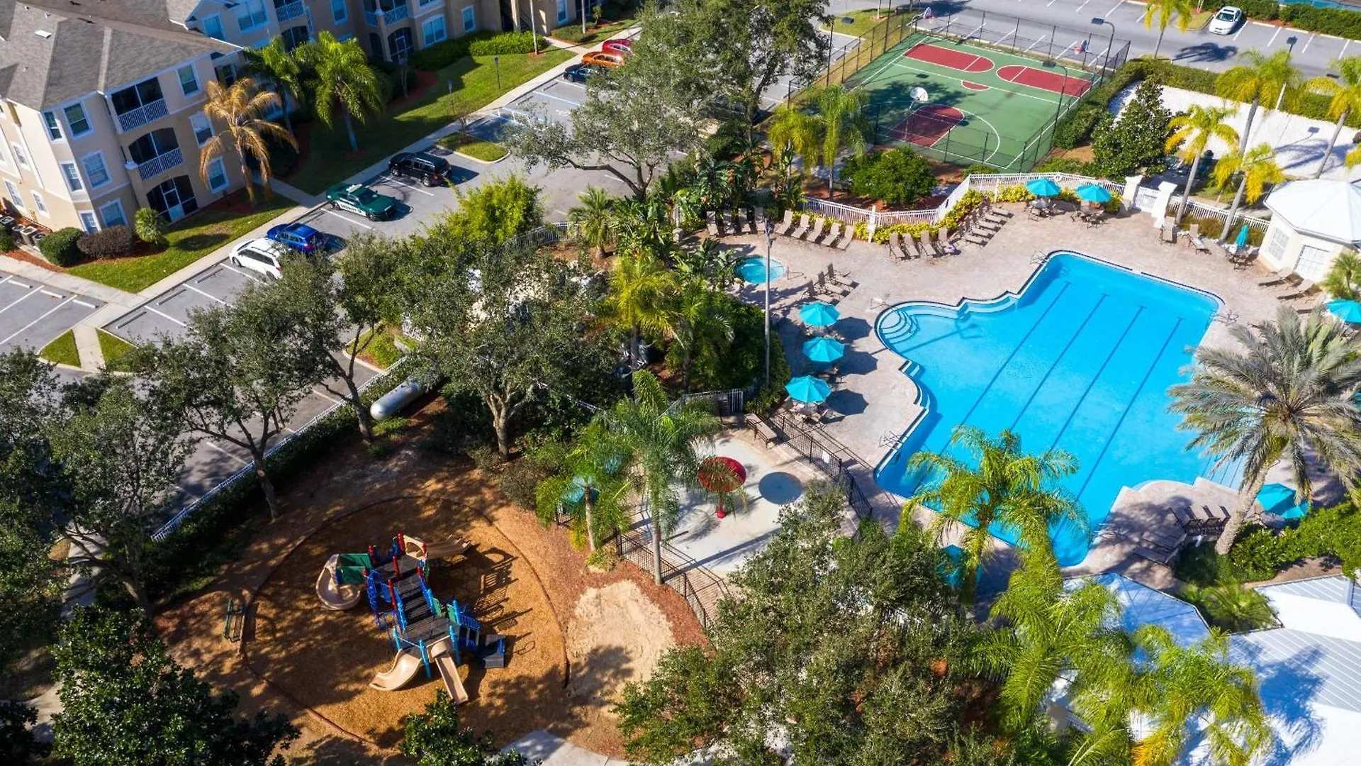 Immaculate 4 Bedrooms 3 Bathroom In Windsor Palms * 基西米