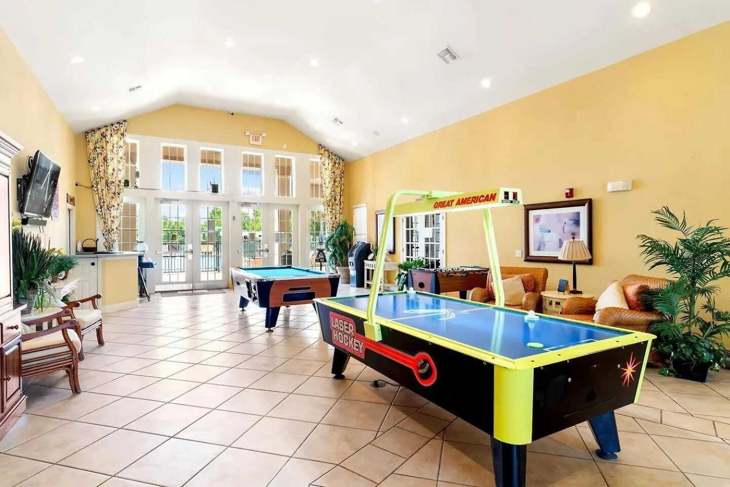 Cozy Vacation Townhome 4bd-3ba Sd2607 Holiday home *