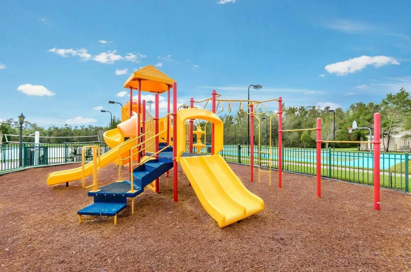 Holiday home Cozy Vacation Townhome 4bd-3ba Sd2607