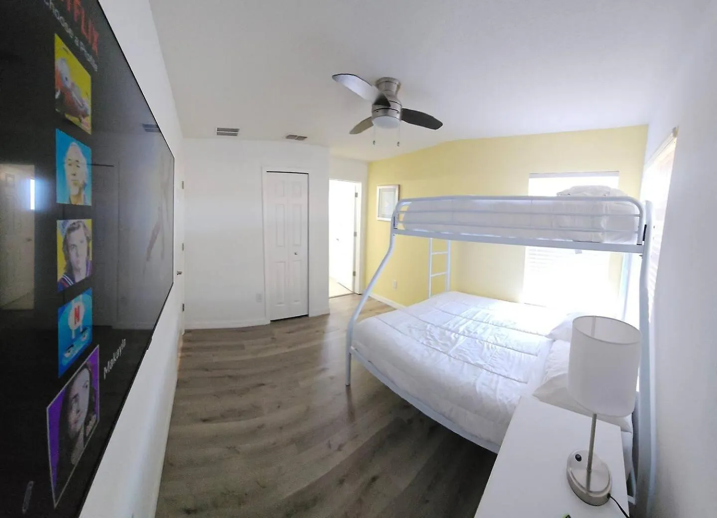 Water View Gorgeous Vacation With 4 Bedrooms Villa Kissimmee