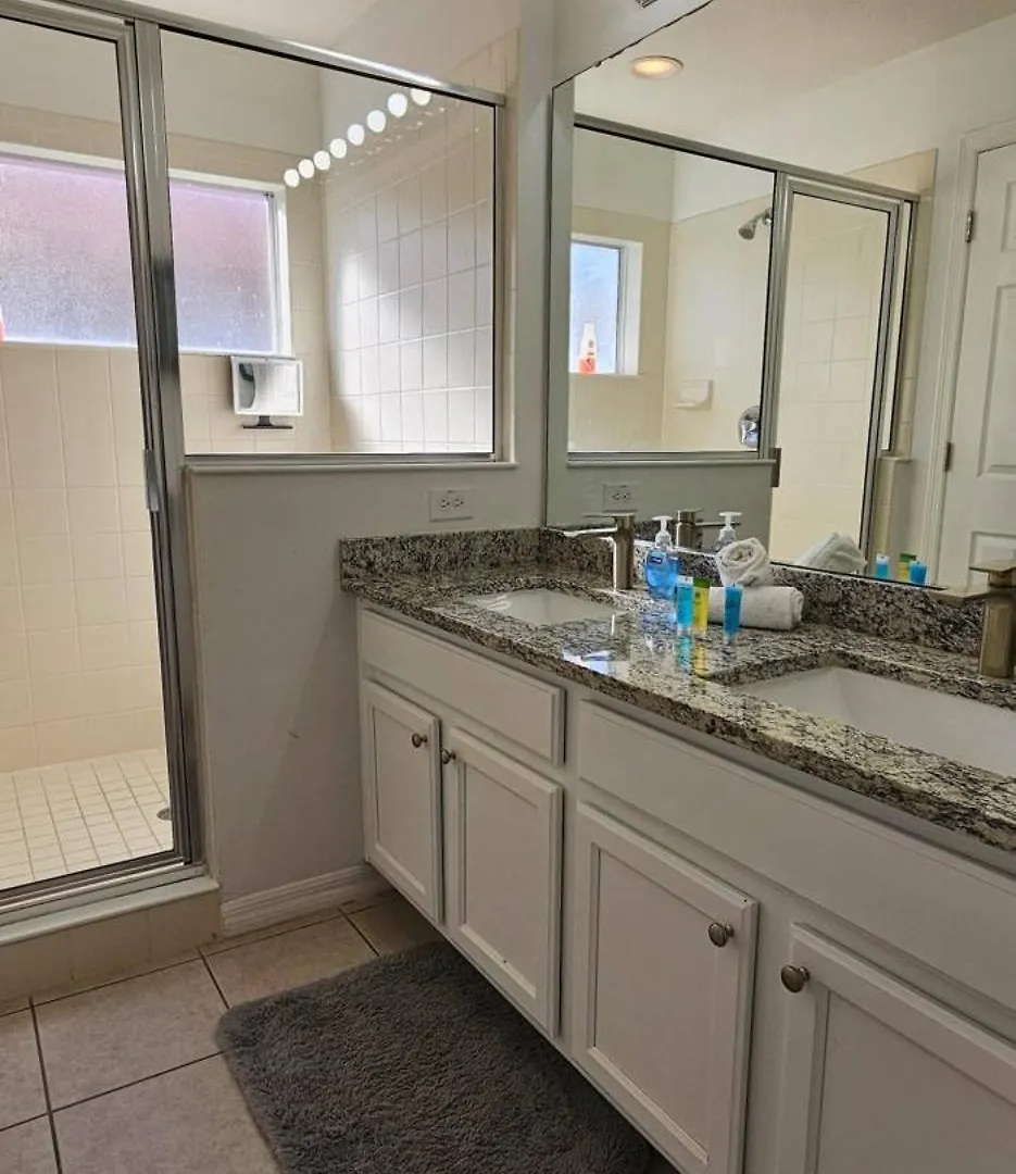 Water View Gorgeous Vacation With 4 Bedrooms *