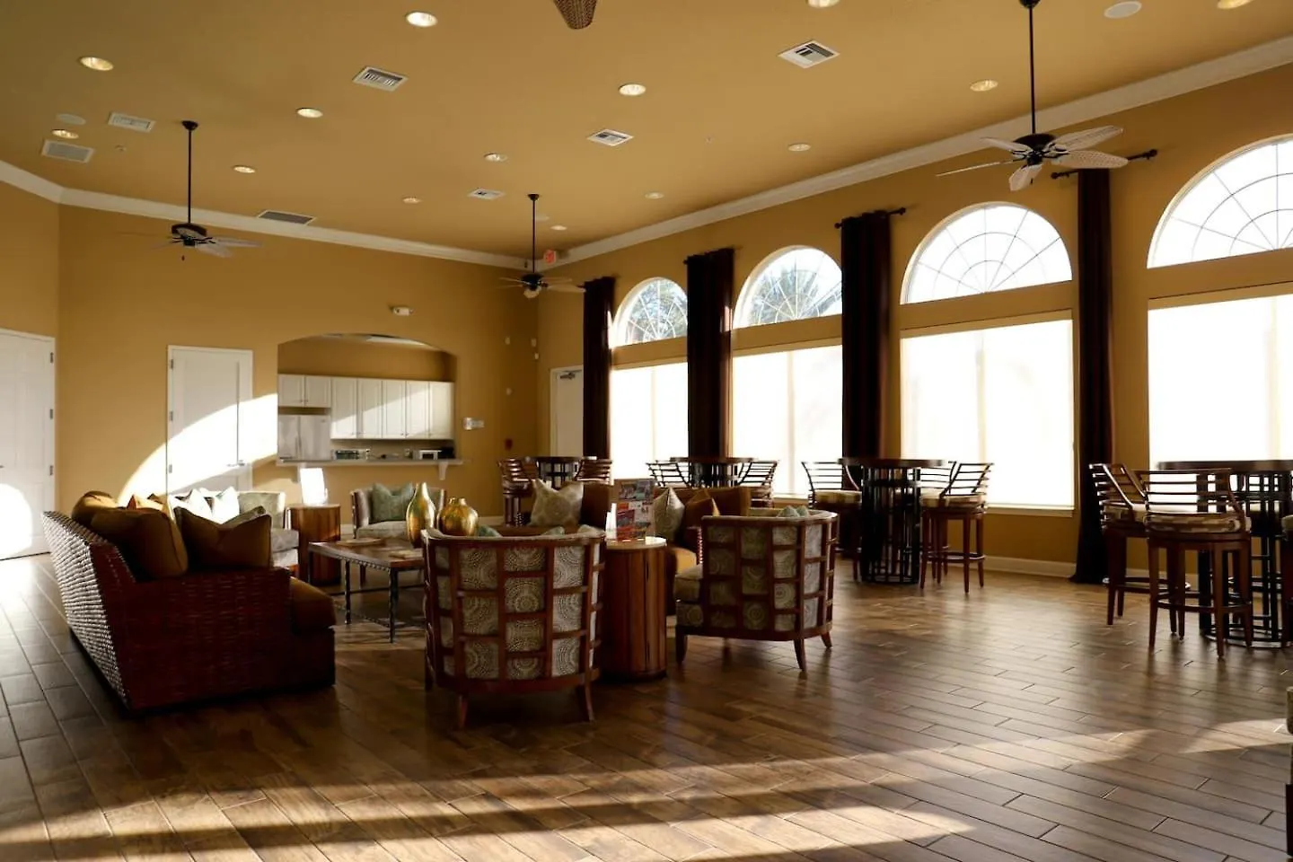 Villa Water View Gorgeous Vacation With 4 Bedrooms