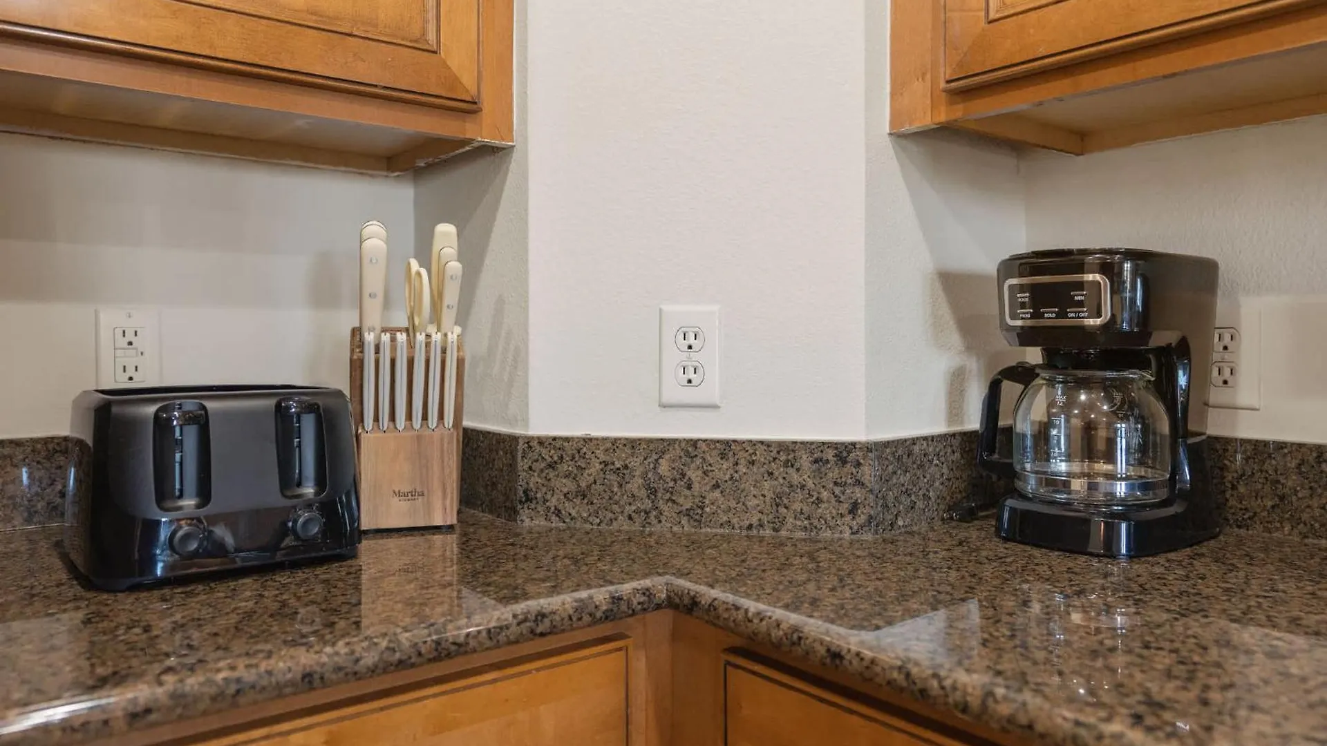 Cozy Retreat Near World & Attractions * Kissimmee