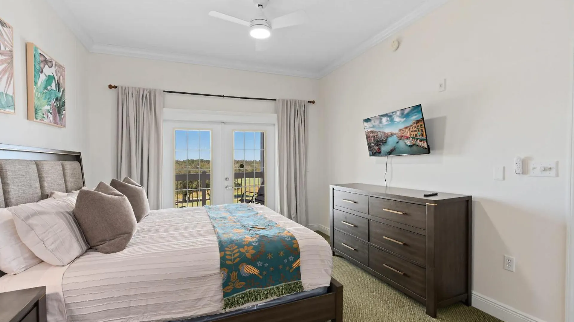 Cozy Retreat Near World & Attractions Apartment *
