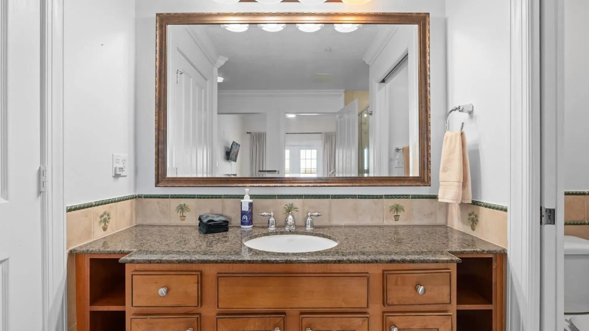 Cozy Retreat Near World & Attractions * Kissimmee