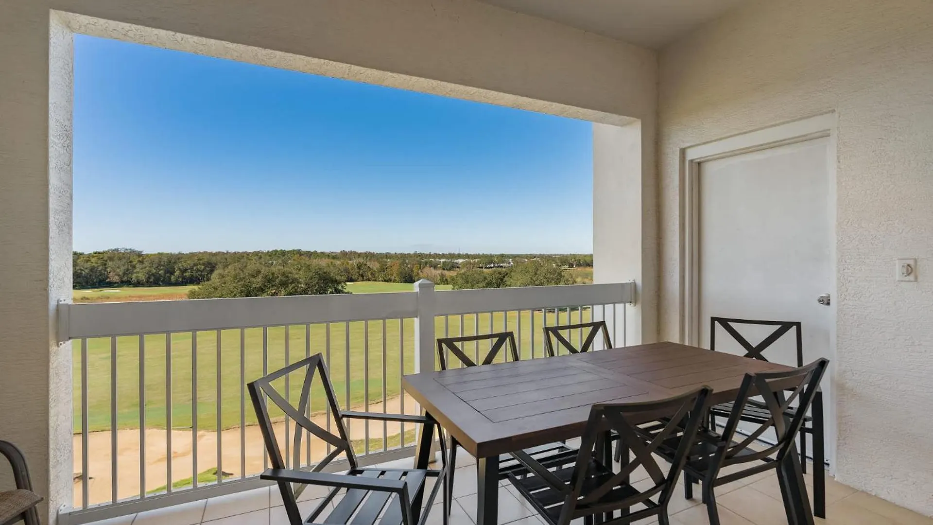 Apartment Cozy Retreat Near World & Attractions *