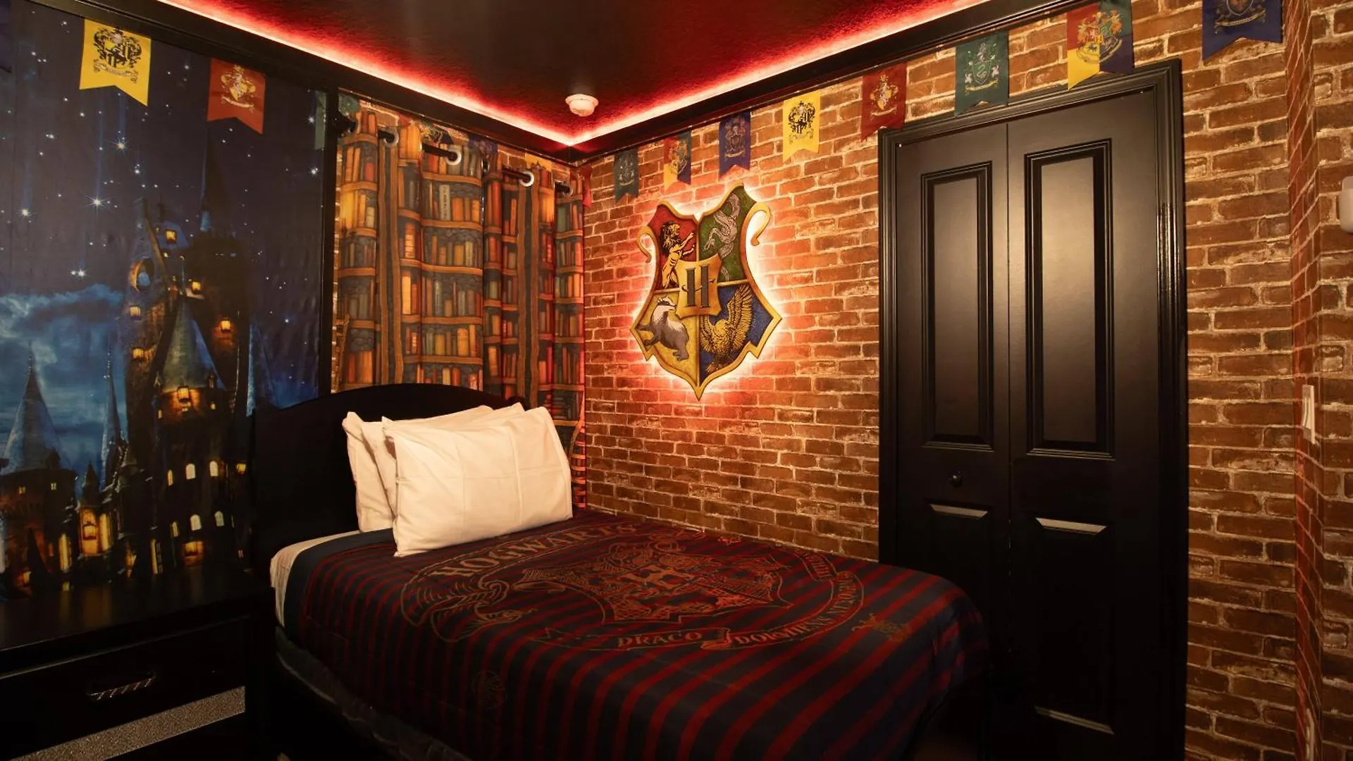 Beautiful House Wgame Roomcinemapoolspa Holiday home *