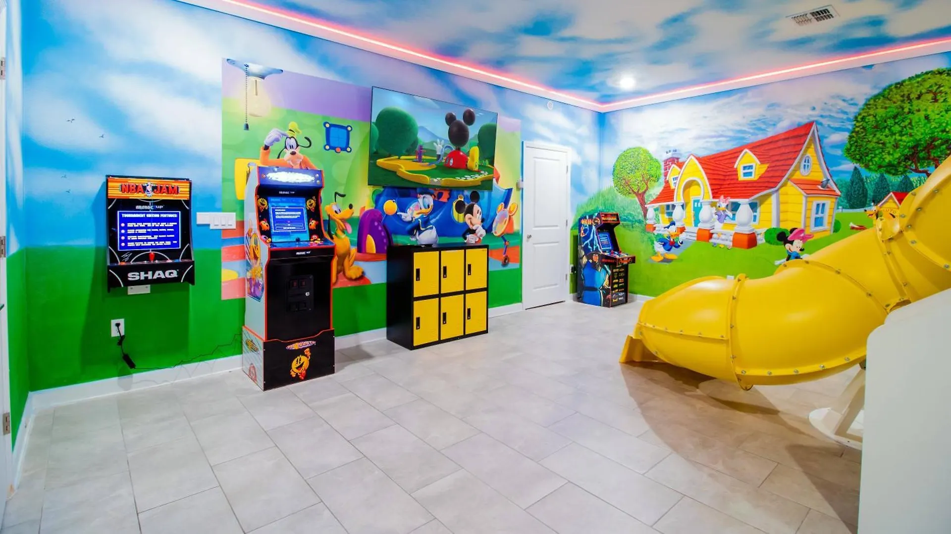 Beautiful House Wgame Roomcinemapoolspa Kissimmee