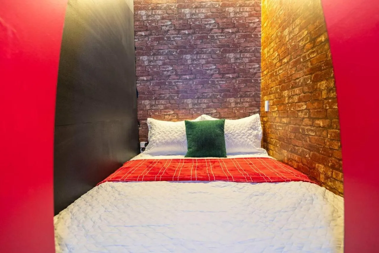 The Ultimate 9bd Getaway Storey Holiday home