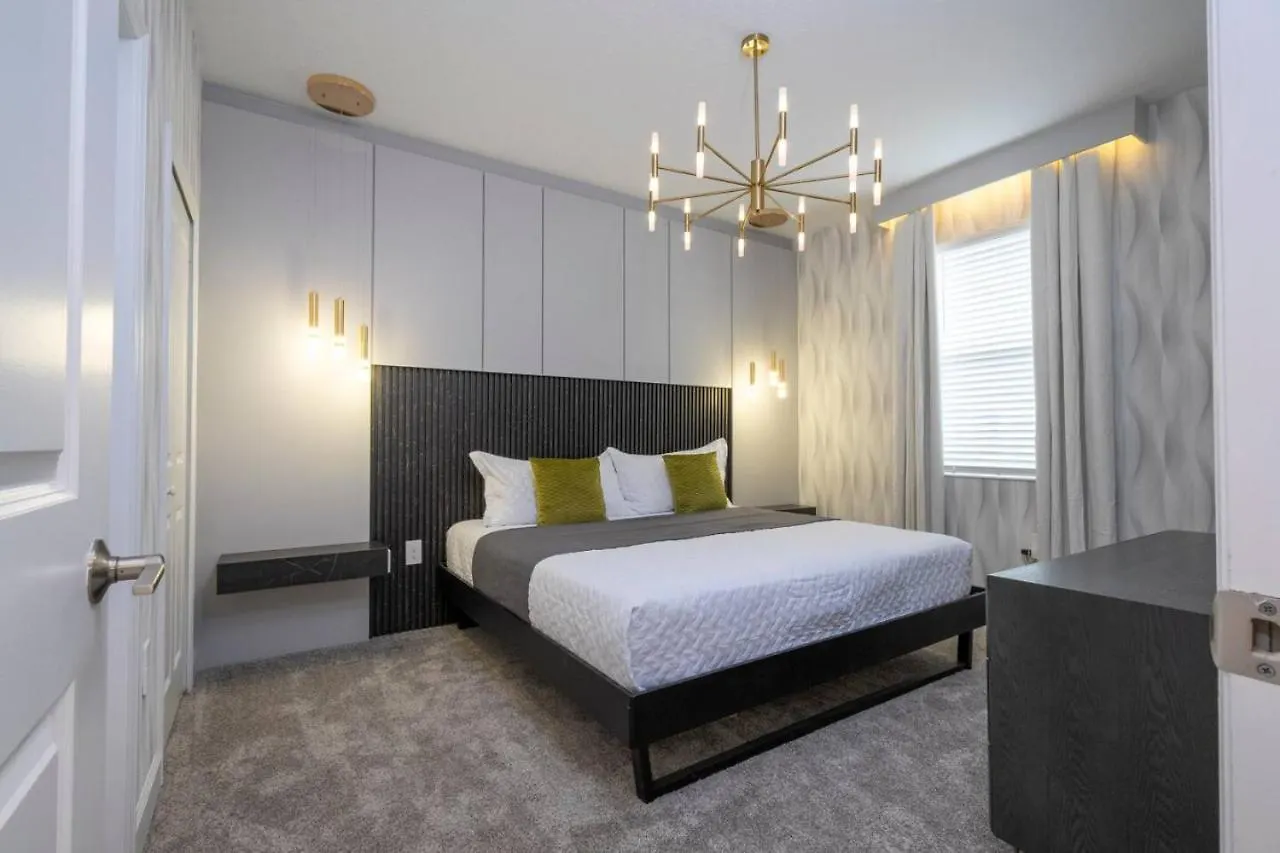 The Ultimate 9bd Getaway Storey Holiday home