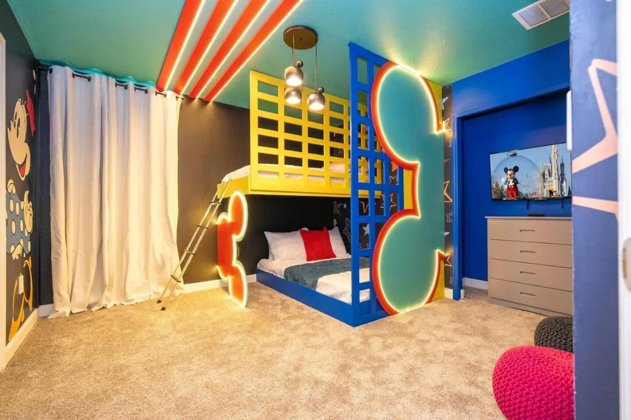 The Ultimate 9bd Getaway Storey Holiday home