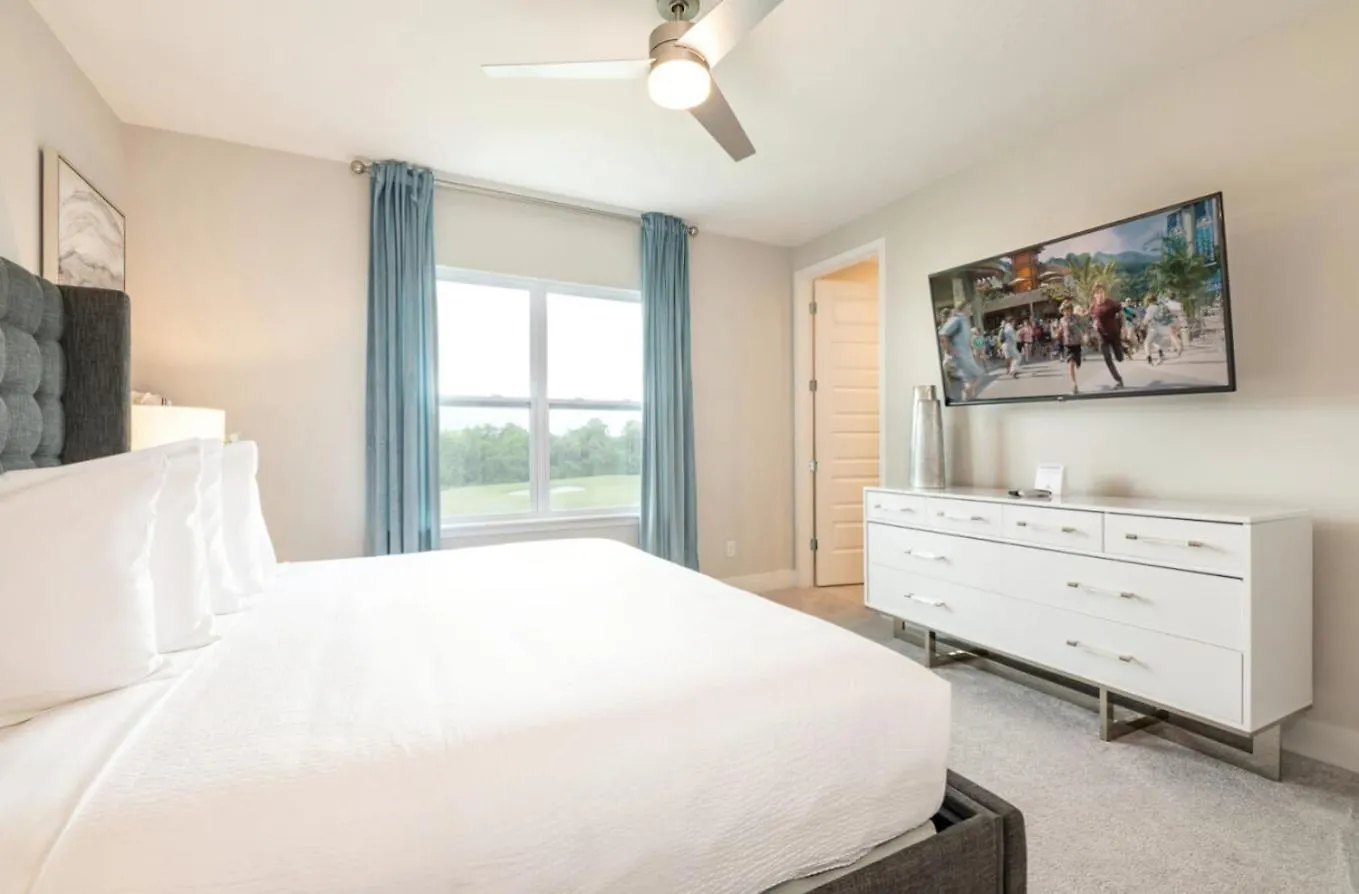Et027 - The Tranquil Townhome