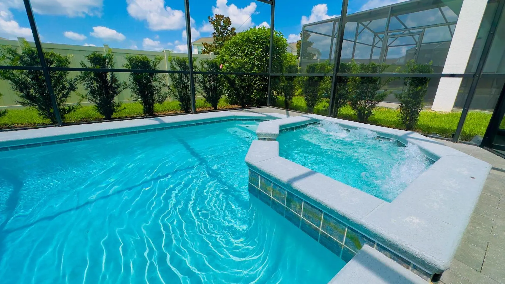Near Themed Luxury 5bd Private Pool