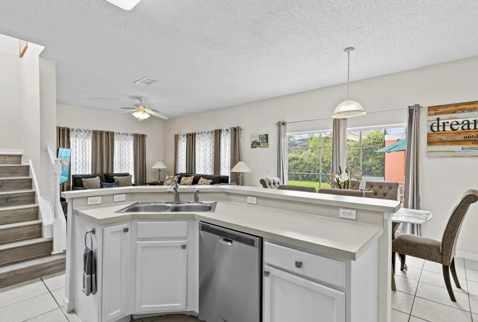 No Fee, Near Disney, 4 Bd With Private Pool