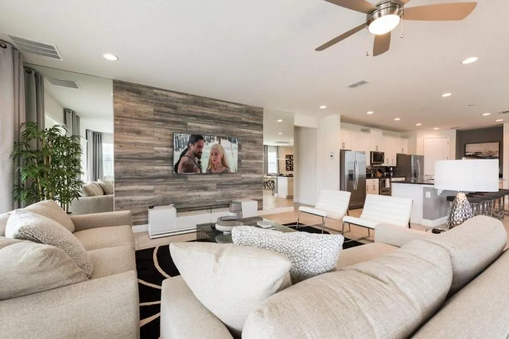 Luxurious 9bd W/game + Themed Kissimmee