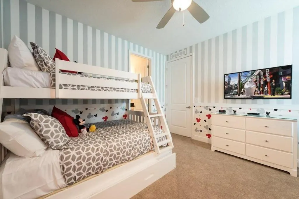 Luxurious 9bd W/game + Themed Holiday home *