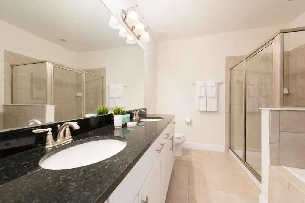 Luxurious 9bd W/game + Themed * Kissimmee